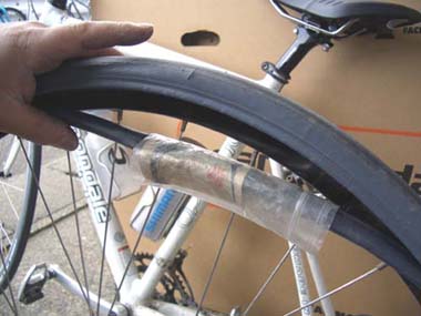 ロードバイクパンク修理・タイヤまで裂けてしまったら…-(新潟の自転車 